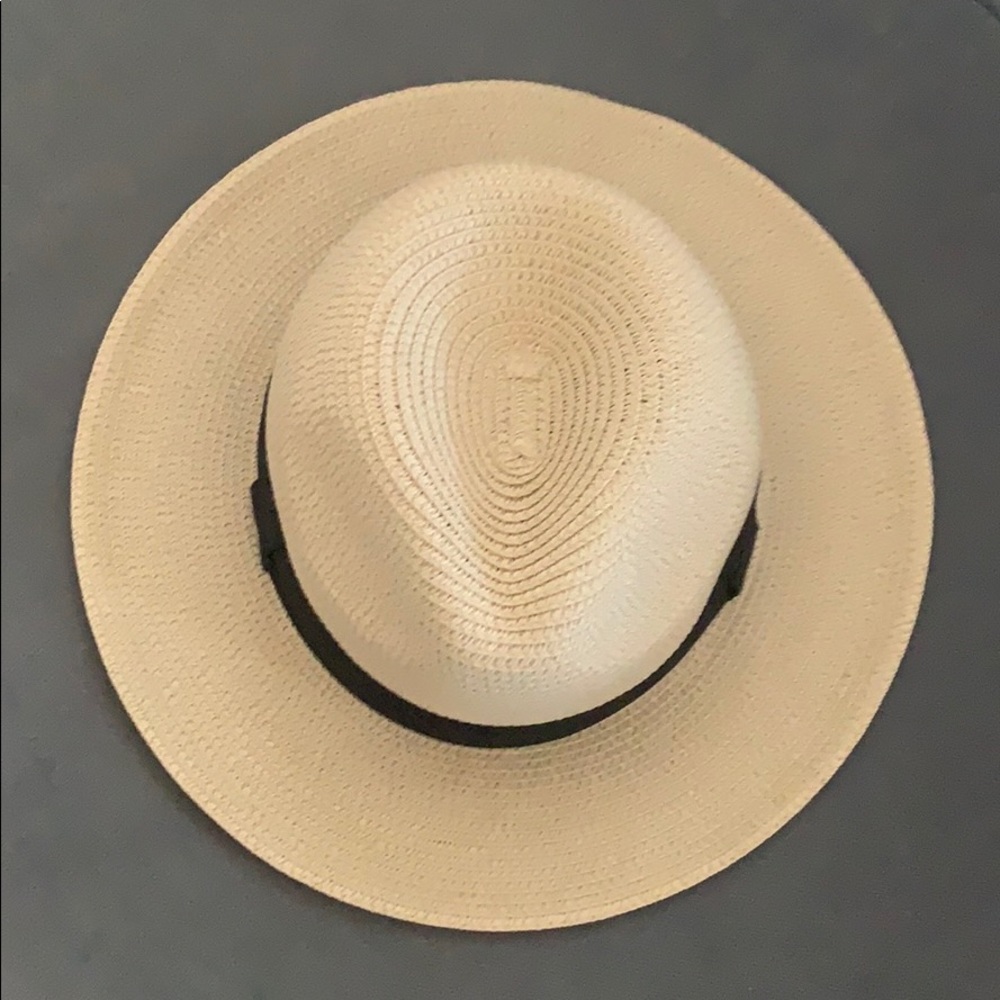 Brand new hat